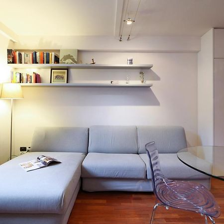 Contempora Apartments - Saronno 3 Milano Esterno foto