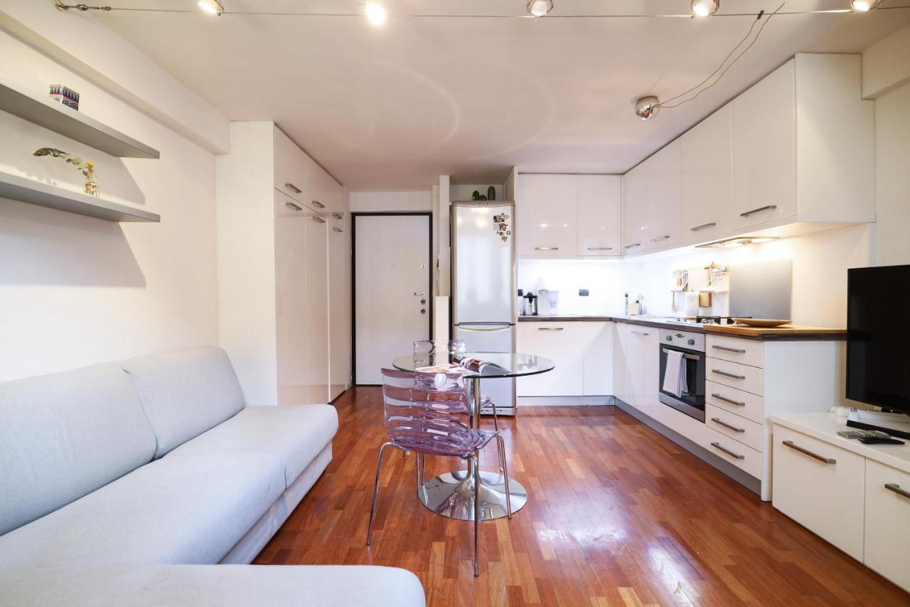 Contempora Apartments - Saronno 3 Milano Esterno foto